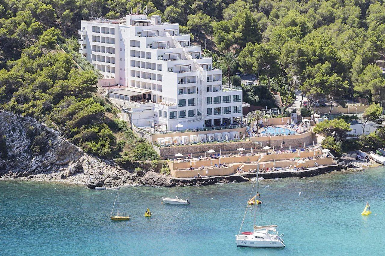 Palladium Hotel Cala Llonga - Adults Only Eksteriør bilde